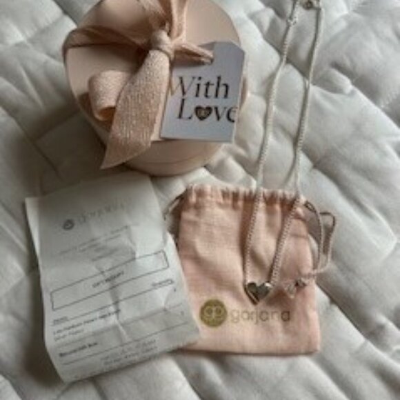 Gorjana Lou Helium Heart Necklace - Picture 1 of 3